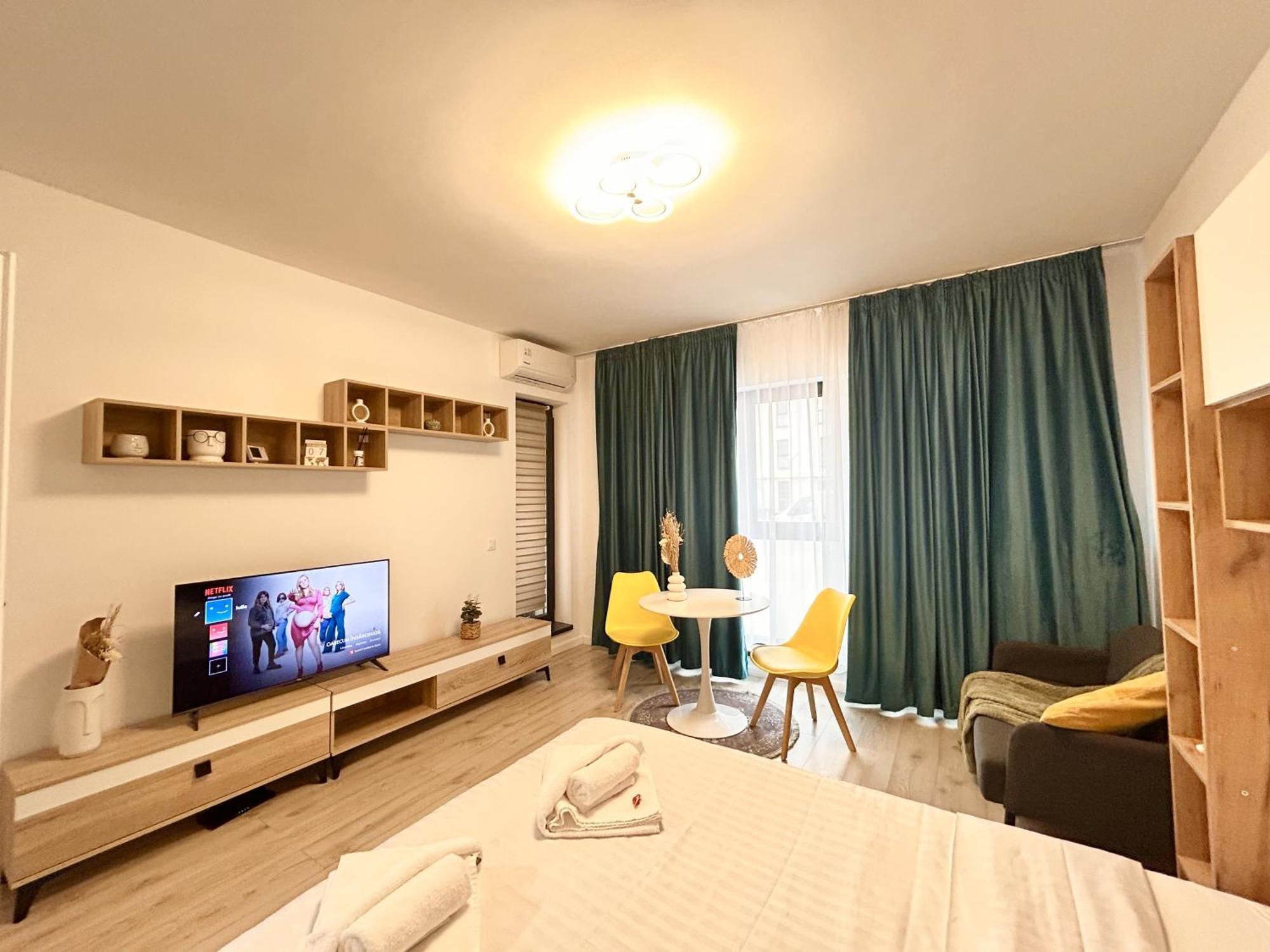 Apartament Modern - Near Plaza Mall With Balcony *