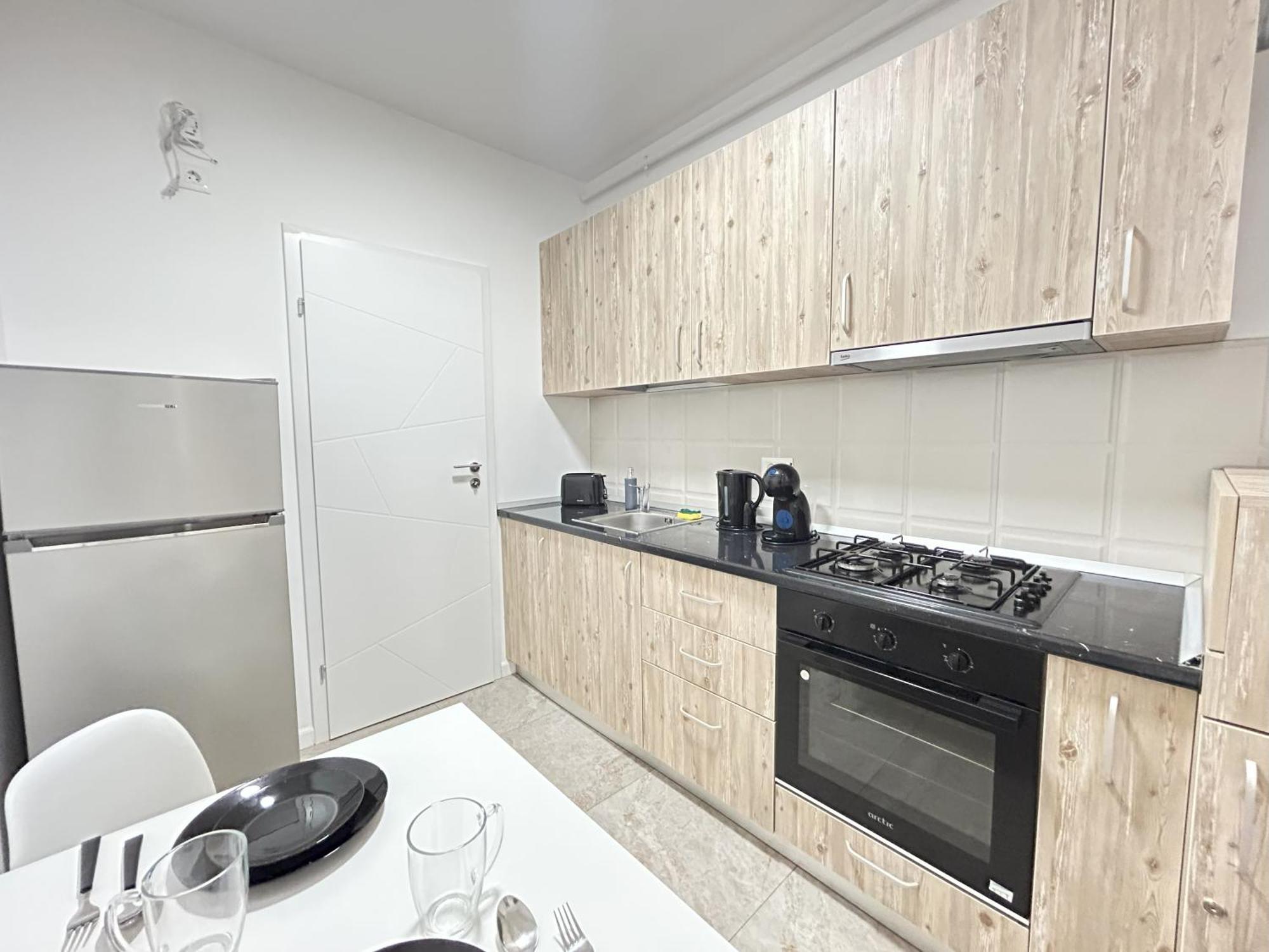 Modern - Near Plaza Mall With Balcony * Bucureşti