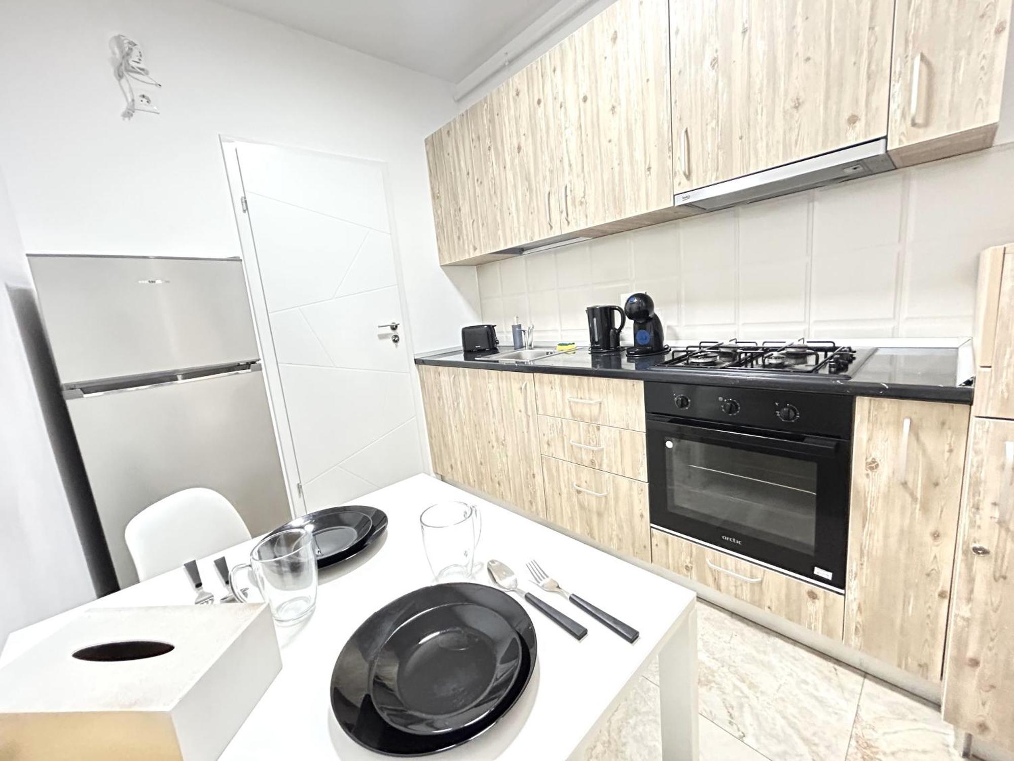 Modern - Near Plaza Mall With Balcony * Bucureşti