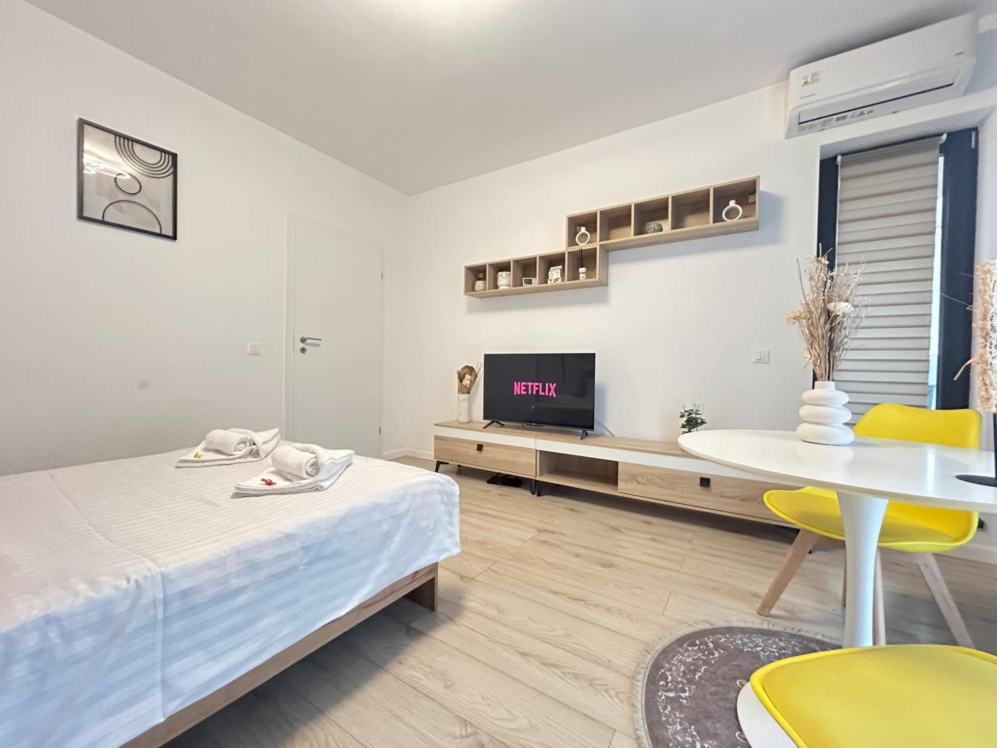 Modern - Near Plaza Mall With Balcony Bucureşti